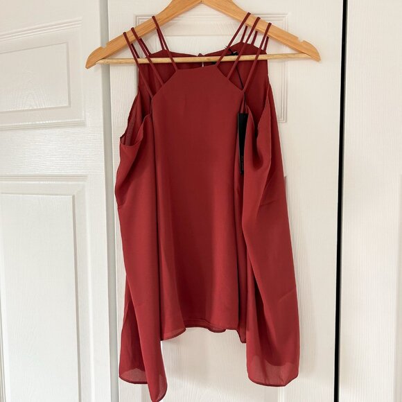 NWT Krisa x Revolve Rust Red Cold Shoulder Strappy Long Sleeve Blouse XS - Picture 1 of 6